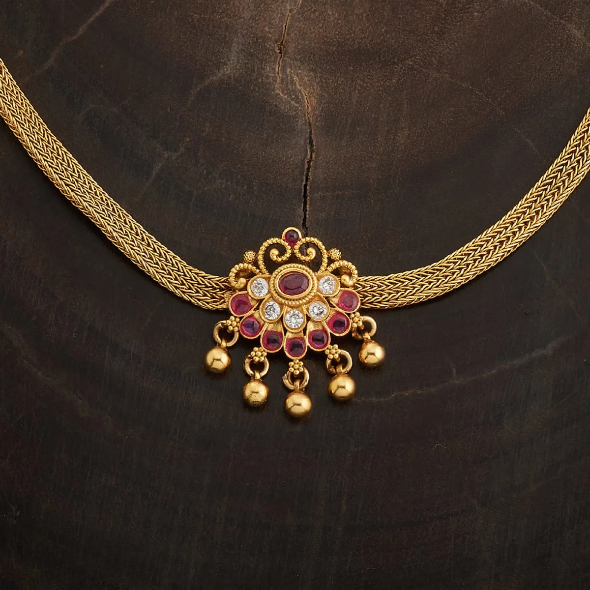 Antique Necklace 163437