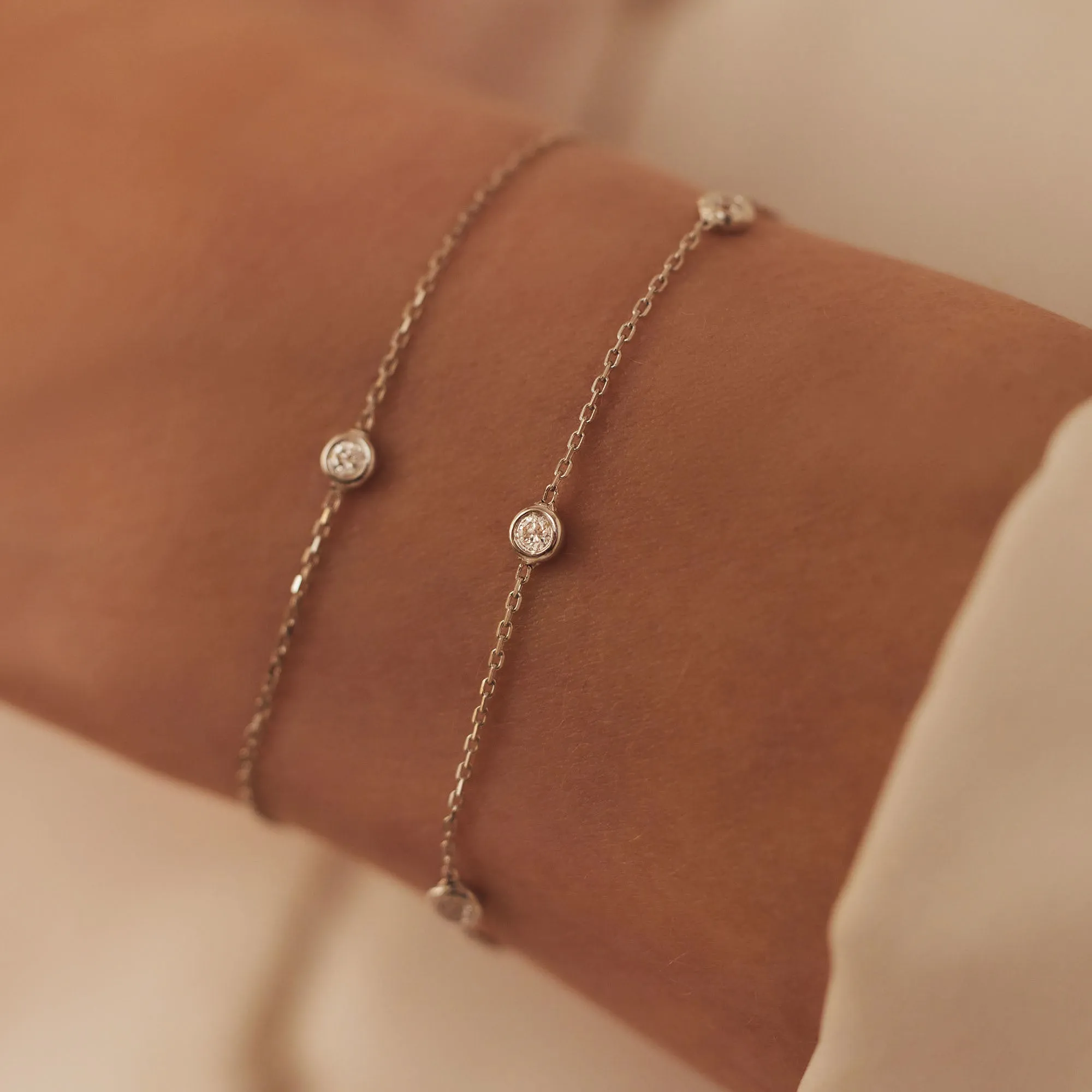De la Paix Alfie 14 karat white gold bracelet with diamond 0.12 carat