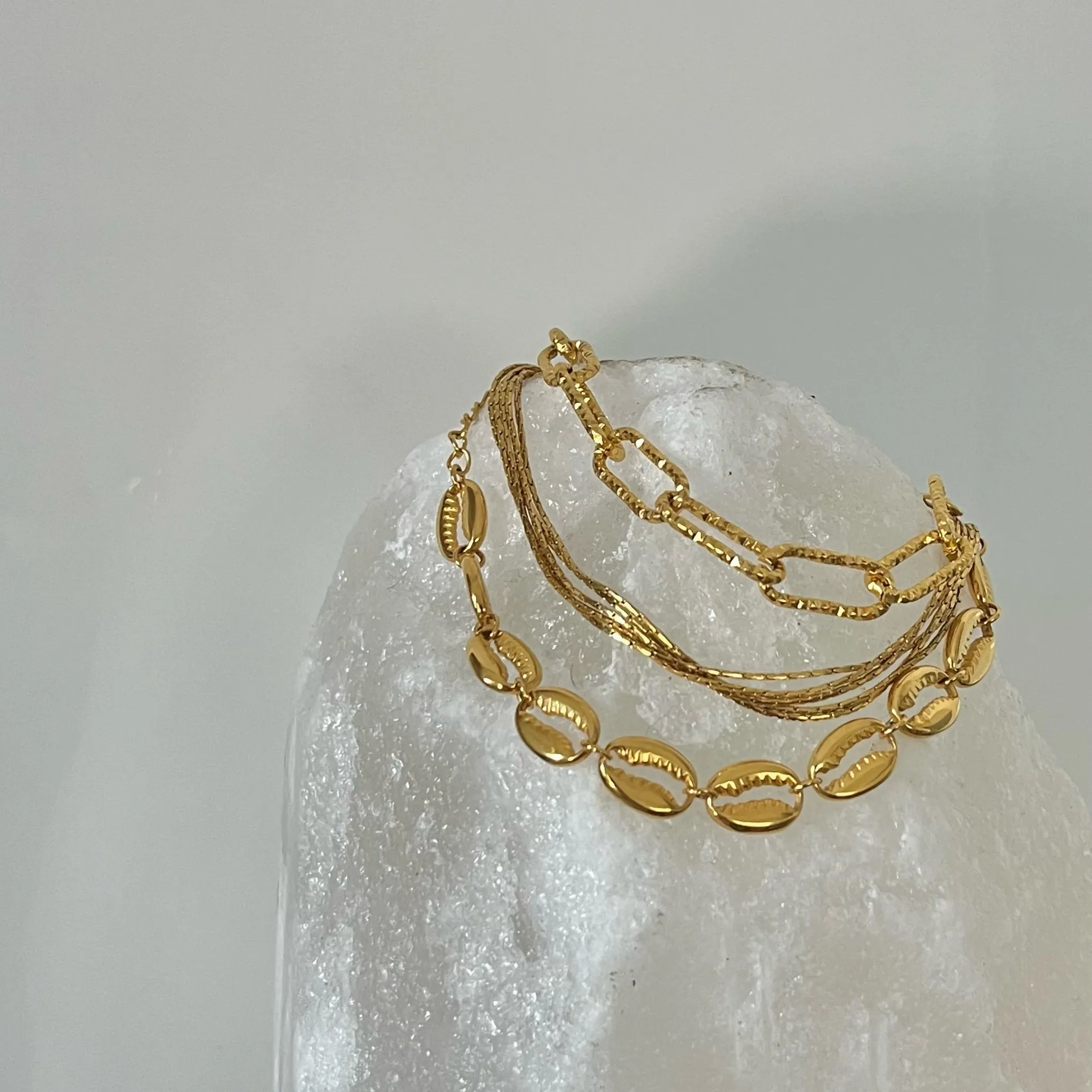 Demna Shell Bracelet