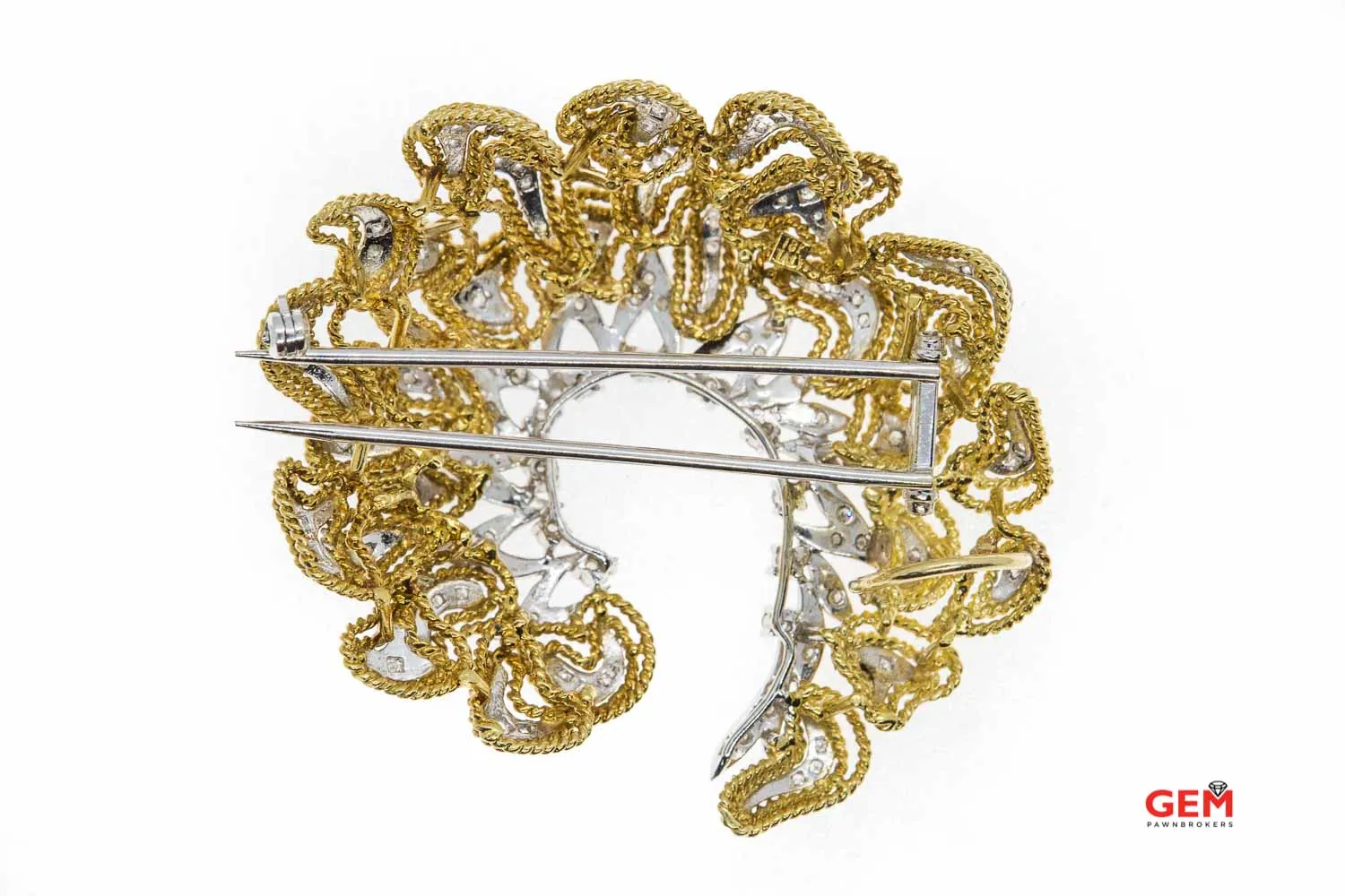Diamond Cluster Wreath 18K 750 Yellow & White Gold Brooch