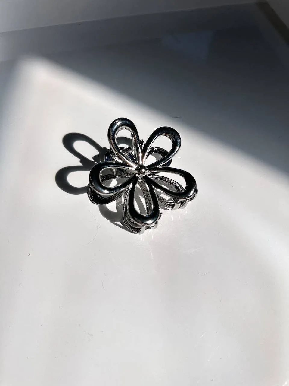 Gold Daisy Hair Clip