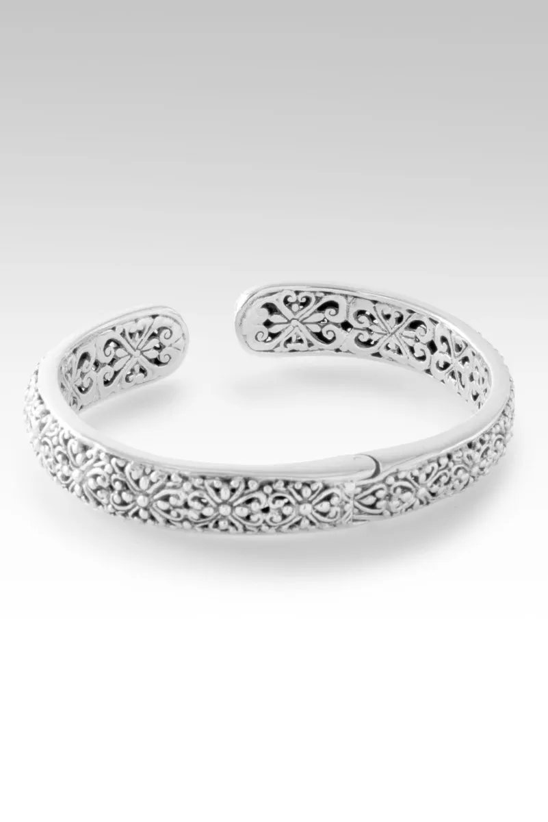 Held Up in Grace Tip-to-Tip Bracelet? in Diamond