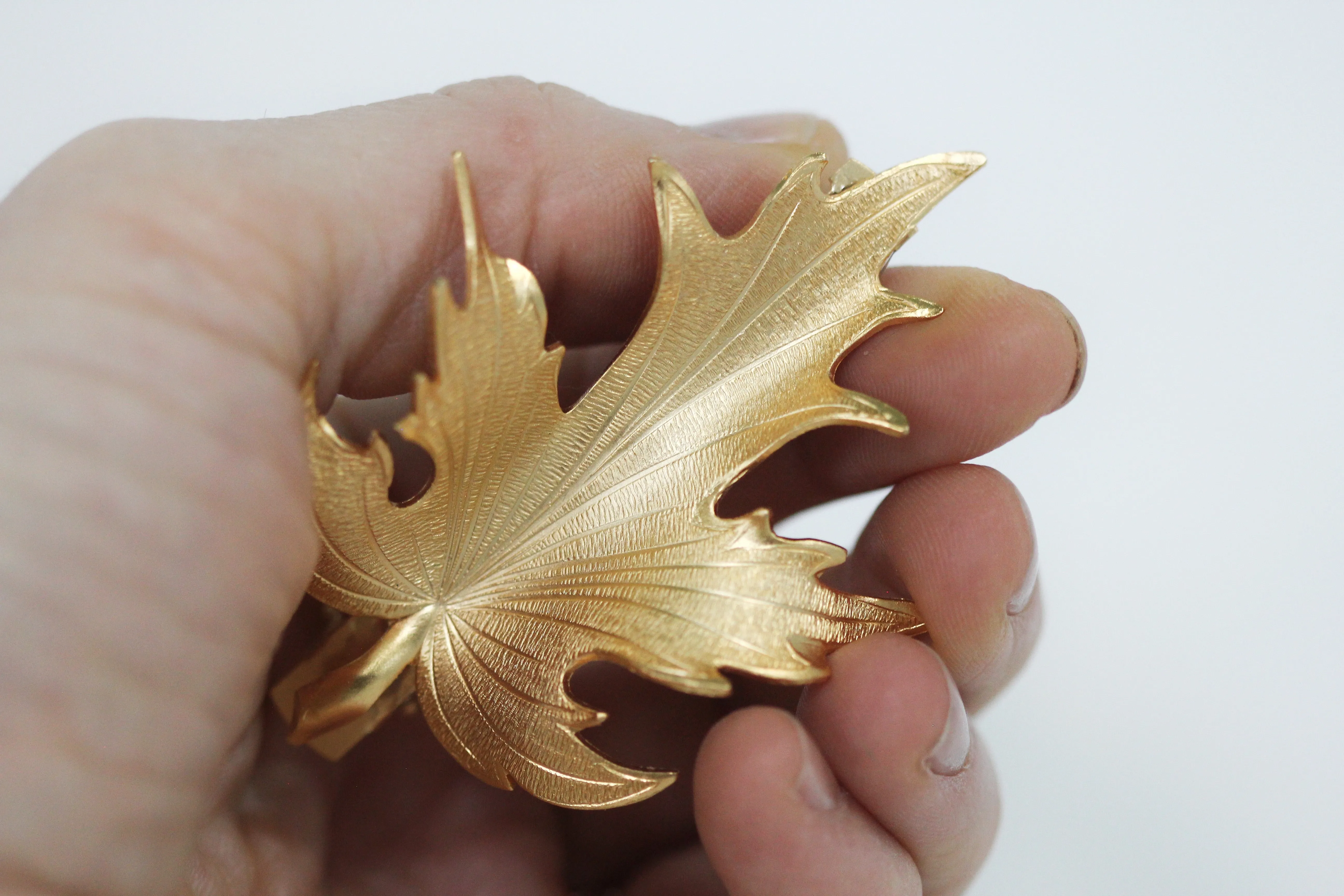 Preorder* Large Fig Leaf Barrette