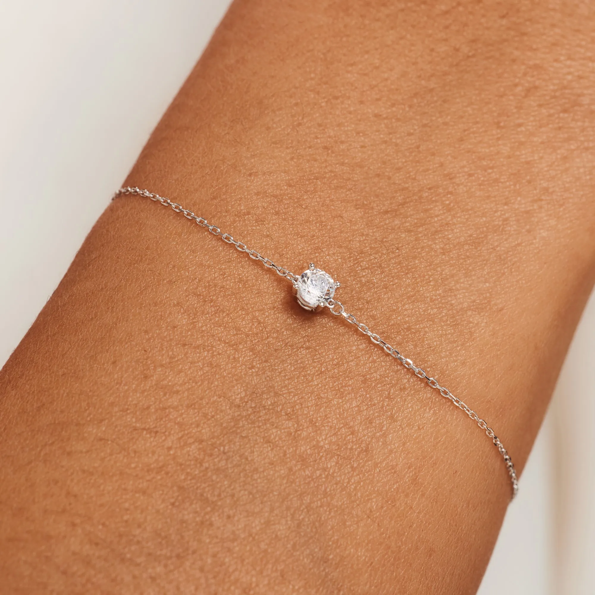 Saint Germain Fa?s 14 karat white gold bracelet with zirconia stone