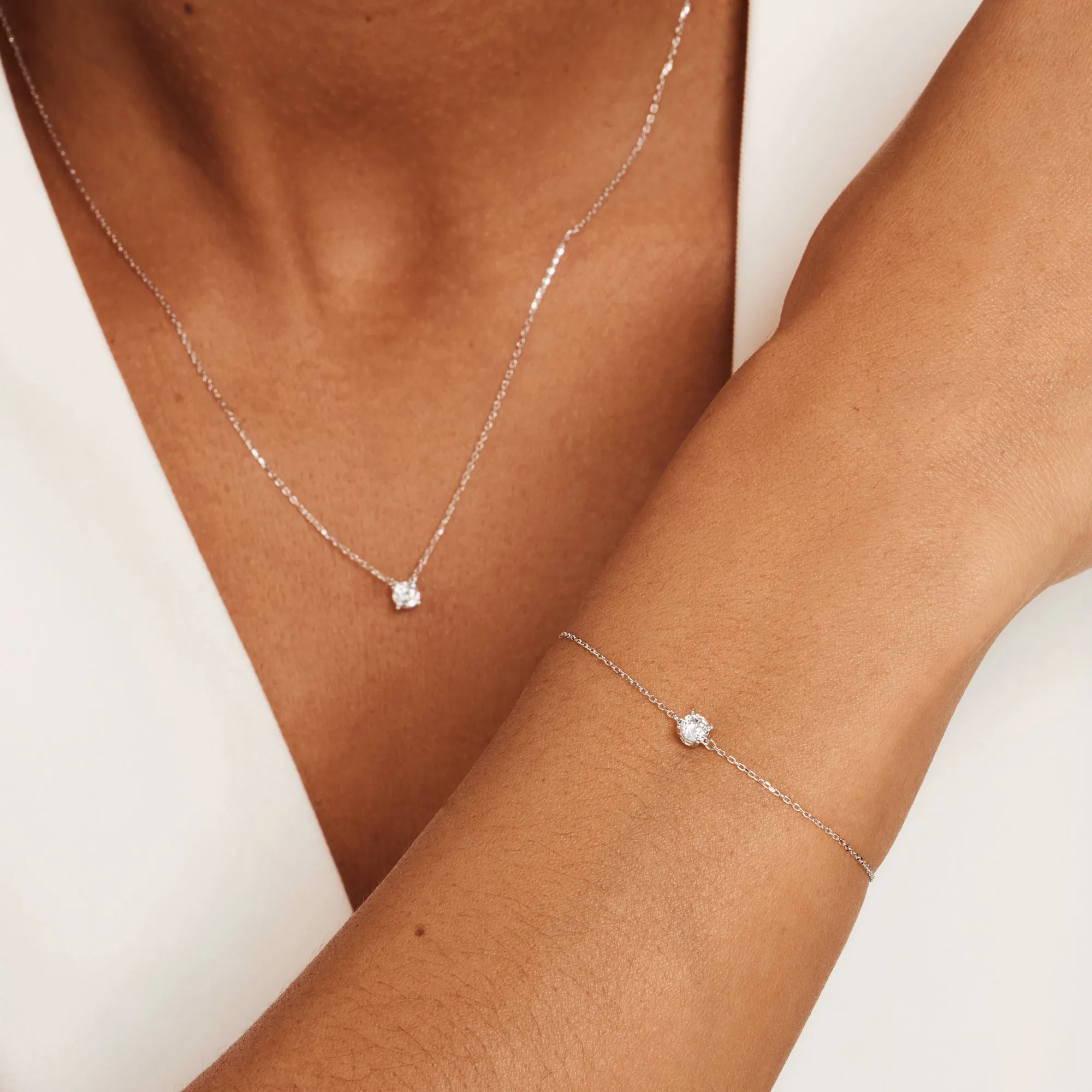 Saint Germain Fa?s 14 karat white gold bracelet with zirconia stone