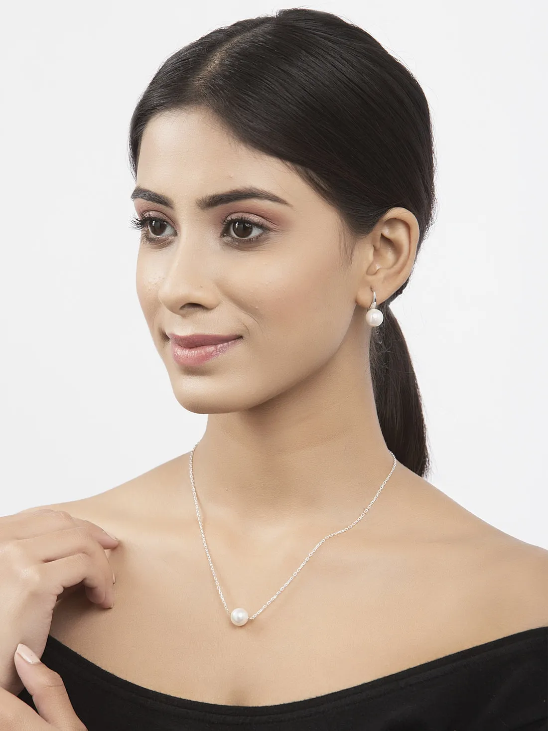 Silver Classic Pearl Jewellery Set