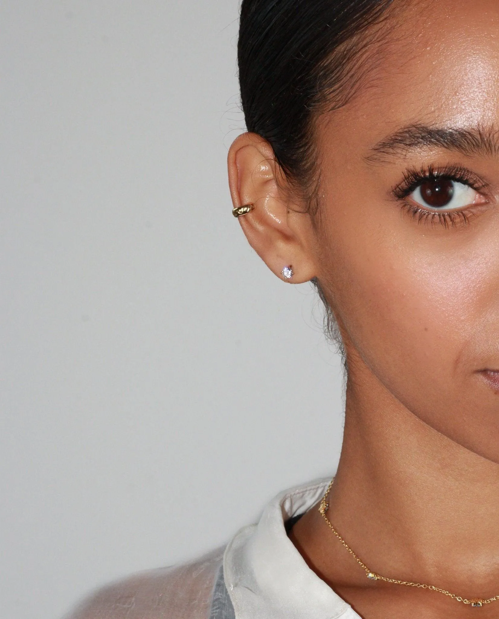 Single Shining Flat Back Helix Earring