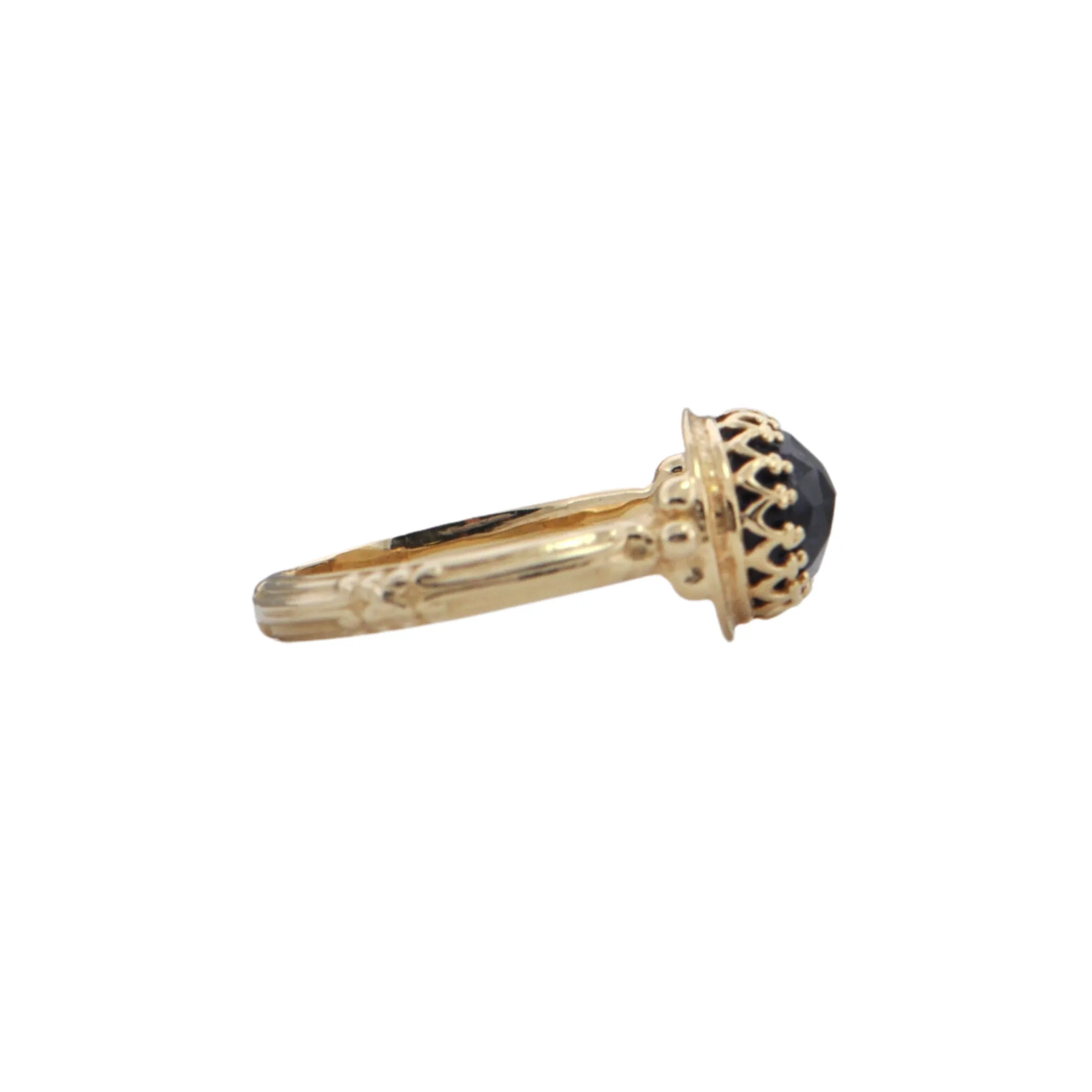 Vintage 'Becky Kelso' Iolite 14K Gold Filigree Engraved Ring