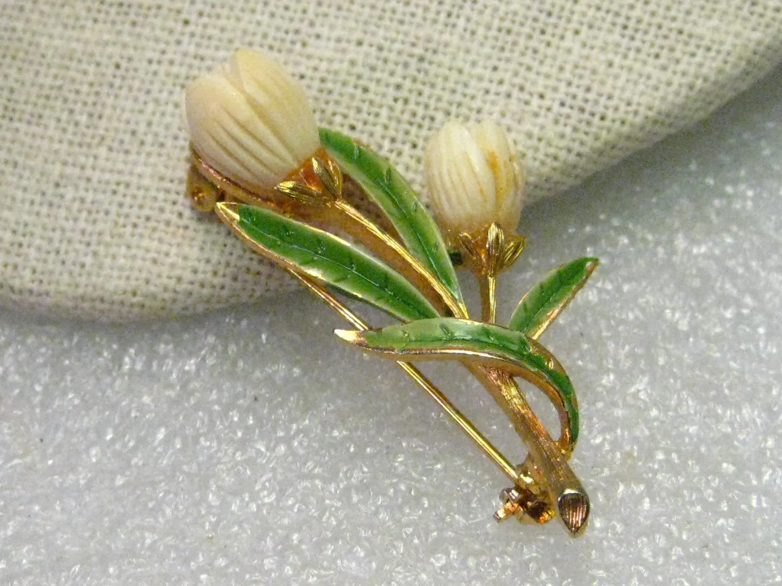 Vintage Gold Tone Carved Tulip Floral Brooch, Enameled Leaves, Signed JJ