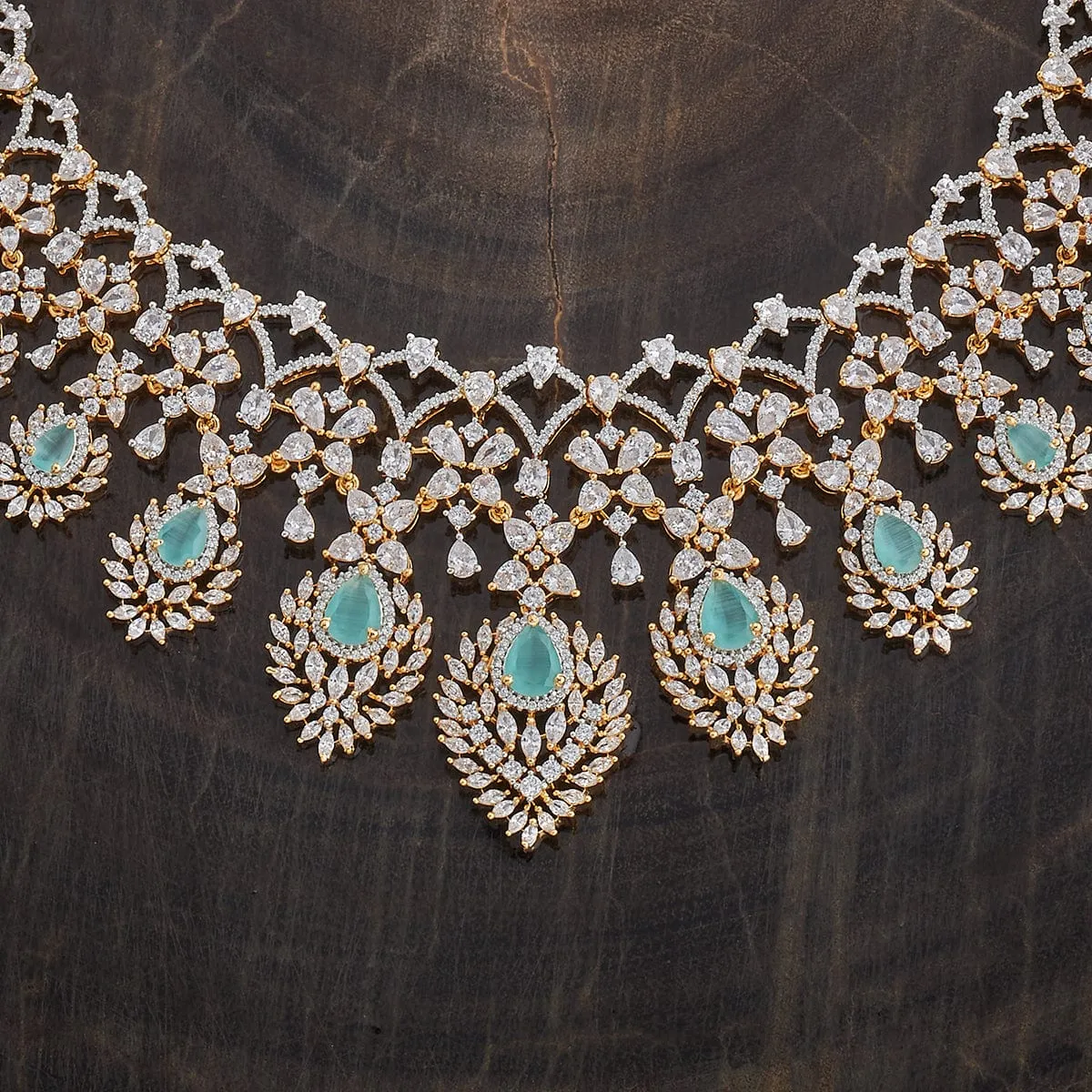 Zircon Necklace 181205